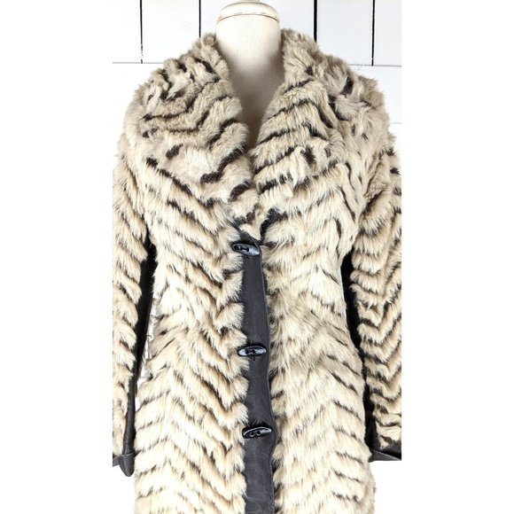 Vintage chevron striped chunky faux fur leather trim midi coat - Picture 2 of 7